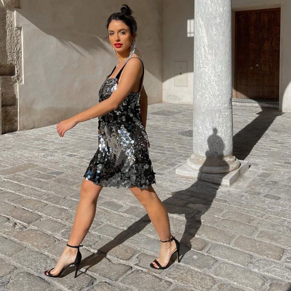 BLOGGER'S FAVE! Zara Silver Sequin Mini Dress Sz XS, L NWT - Picture 9 of 13